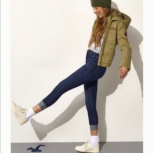 Hollister Jeans 🕊